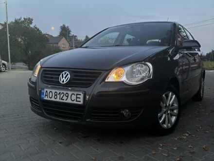 Сірий Фольксваген Поло, об'ємом двигуна 1.6 л та пробігом 220 тис. км за 4500 $, фото 1 на Automoto.ua