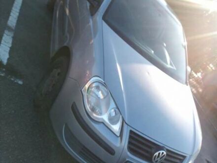 Серый Фольксваген Поло, объемом двигателя 0 л и пробегом 170 тыс. км за 4000 $, фото 1 на Automoto.ua