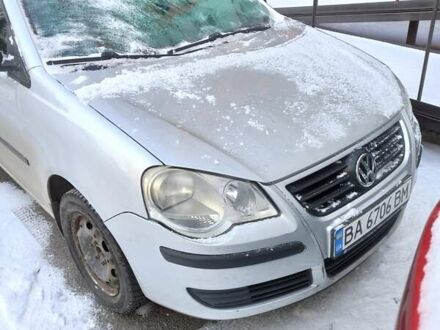 Серый Фольксваген Поло, объемом двигателя 1.4 л и пробегом 286 тыс. км за 4500 $, фото 1 на Automoto.ua