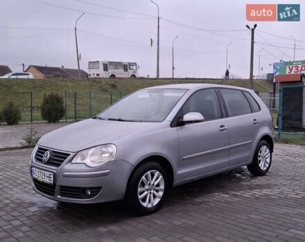 Серый Фольксваген Поло, объемом двигателя 1.2 л и пробегом 191 тыс. км за 4350 $, фото 1 на Automoto.ua