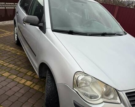 Сірий Фольксваген Поло, об'ємом двигуна 1.39 л та пробігом 139 тис. км за 5100 $, фото 1 на Automoto.ua