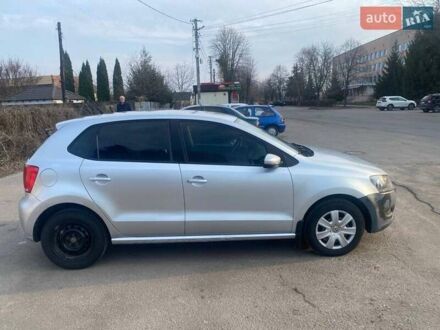 Фольксваген Поло 2010 в Фастове на Automoto.ua Серый Фольксваген Поло, объемом двигателя 1.4 л и пробегом 274 тыс. км за 5600 $, фото 1 на Automoto.ua