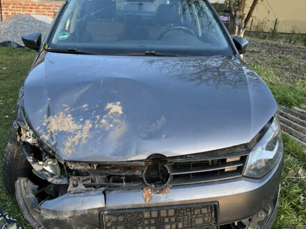 Фольксваген Поло 2010 в Пустомытах на Automoto.ua Серый Фольксваген Поло, объемом двигателя 1.6 л и пробегом 286 тыс. км за 3500 $, фото 1 на Automoto.ua