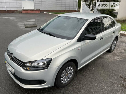Фольксваген Поло 2011 у Полтаві на Automoto.ua Сірий Фольксваген Поло, об'ємом двигуна 1.6 л та пробігом 79 тис. км за 7499 $, фото 1 на Automoto.ua
