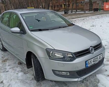 Сірий Фольксваген Поло, об'ємом двигуна 1.39 л та пробігом 213 тис. км за 7500 $, фото 1 на Automoto.ua