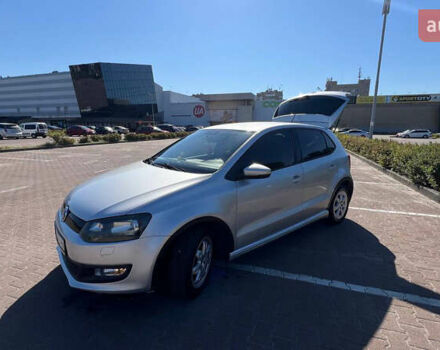 Сірий Фольксваген Поло, об'ємом двигуна 1.2 л та пробігом 205 тис. км за 5600 $, фото 1 на Automoto.ua