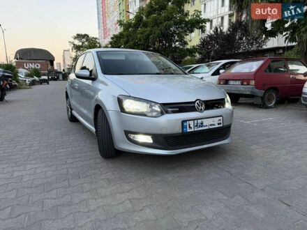 Сірий Фольксваген Поло, об'ємом двигуна 1.2 л та пробігом 190 тис. км за 5850 $, фото 1 на Automoto.ua