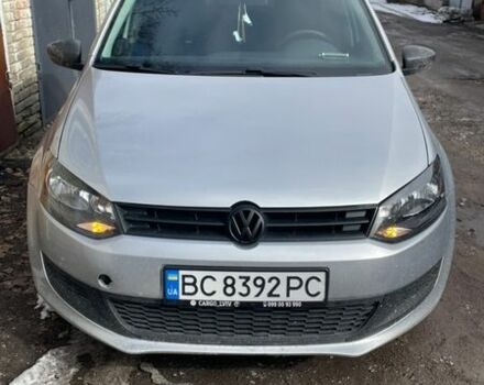 Серый Фольксваген Поло, объемом двигателя 1.2 л и пробегом 247 тыс. км за 4400 $, фото 1 на Automoto.ua