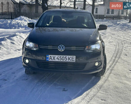 Серый Фольксваген Поло, объемом двигателя 1.6 л и пробегом 166 тыс. км за 6000 $, фото 1 на Automoto.ua