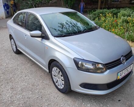 Серый Фольксваген Поло, объемом двигателя 1.6 л и пробегом 280 тыс. км за 6000 $, фото 1 на Automoto.ua