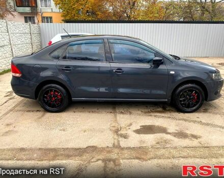 Сірий Фольксваген Поло, об'ємом двигуна 1.6 л та пробігом 227 тис. км за 5100 $, фото 1 на Automoto.ua