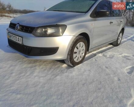 Серый Фольксваген Поло, объемом двигателя 1.6 л и пробегом 280 тыс. км за 4650 $, фото 1 на Automoto.ua