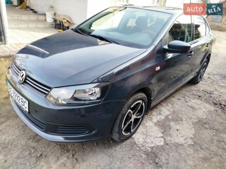Сірий Фольксваген Поло, об'ємом двигуна 1.6 л та пробігом 100 тис. км за 6350 $, фото 1 на Automoto.ua