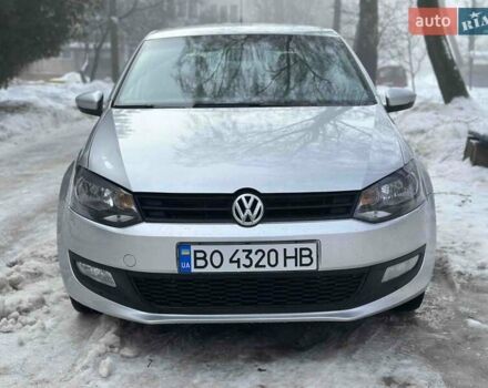 Серый Фольксваген Поло, объемом двигателя 1.4 л и пробегом 168 тыс. км за 6900 $, фото 1 на Automoto.ua