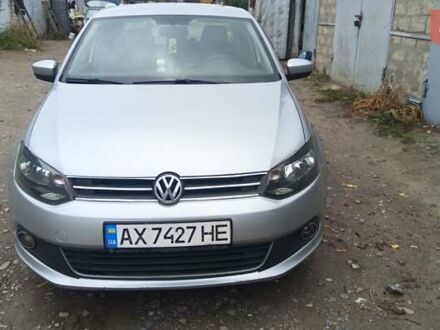Фольксваген Поло 2013 в Харькове на Automoto.ua Серый Фольксваген Поло, объемом двигателя 1.6 л и пробегом 113 тыс. км за 7400 $, фото 1 на Automoto.ua