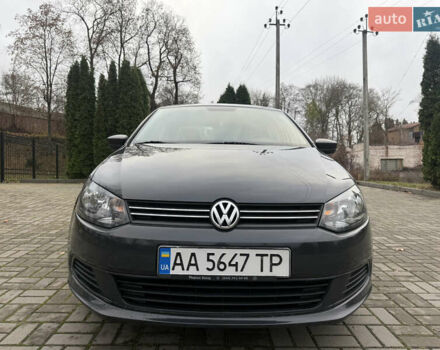 Серый Фольксваген Поло, объемом двигателя 1.6 л и пробегом 230 тыс. км за 6200 $, фото 1 на Automoto.ua