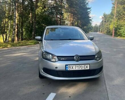 Серый Фольксваген Поло, объемом двигателя 1.6 л и пробегом 290 тыс. км за 6900 $, фото 1 на Automoto.ua