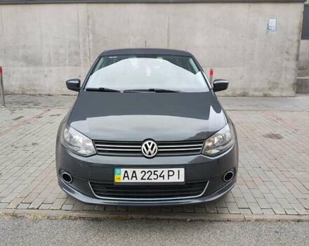 Серый Фольксваген Поло, объемом двигателя 1.6 л и пробегом 207 тыс. км за 7200 $, фото 1 на Automoto.ua