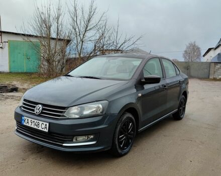 Серый Фольксваген Поло, объемом двигателя 1.6 л и пробегом 335 тыс. км за 6550 $, фото 1 на Automoto.ua