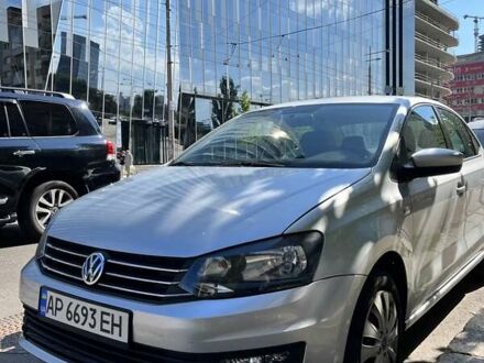 Фольксваген Поло 2017 у Києві на Automoto.ua Сірий Фольксваген Поло, об'ємом двигуна 1.39 л та пробігом 79 тис. км за 11500 $, фото 1 на Automoto.ua