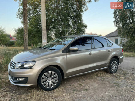 Сірий Фольксваген Поло, об'ємом двигуна 1.6 л та пробігом 64 тис. км за 11500 $, фото 1 на Automoto.ua