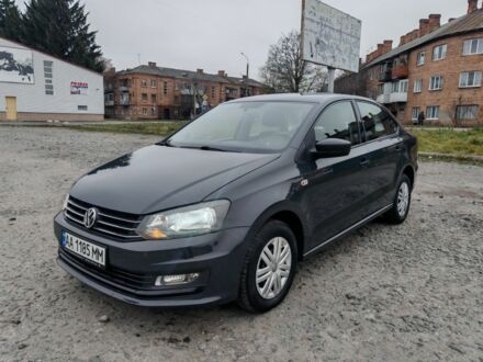 Серый Фольксваген Поло, объемом двигателя 1.6 л и пробегом 143 тыс. км за 8900 $, фото 1 на Automoto.ua