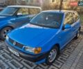 Синій Фольксваген Поло, об'ємом двигуна 1 л та пробігом 248 тис. км за 2400 $, фото 1 на Automoto.ua