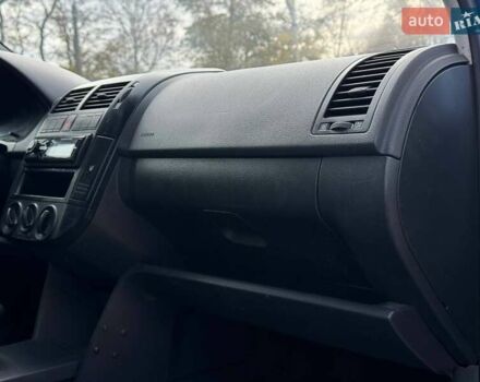 Синий Фольксваген Поло, объемом двигателя 1.39 л и пробегом 263 тыс. км за 3999 $, фото 26 на Automoto.ua