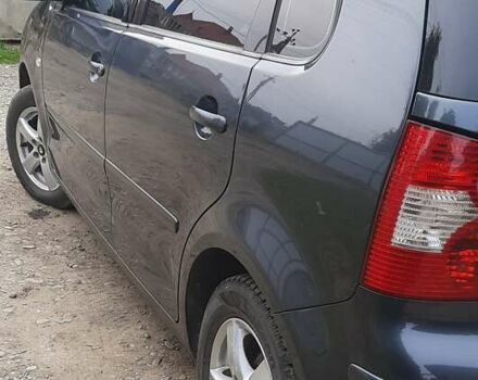 Синий Фольксваген Поло, объемом двигателя 1.4 л и пробегом 230 тыс. км за 3750 $, фото 5 на Automoto.ua