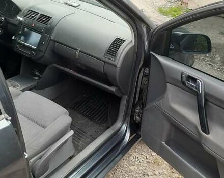 Синий Фольксваген Поло, объемом двигателя 1.4 л и пробегом 230 тыс. км за 3750 $, фото 4 на Automoto.ua