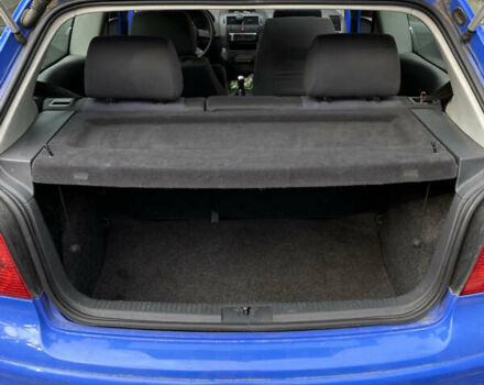 Синий Фольксваген Поло, объемом двигателя 1.4 л и пробегом 207 тыс. км за 3200 $, фото 4 на Automoto.ua