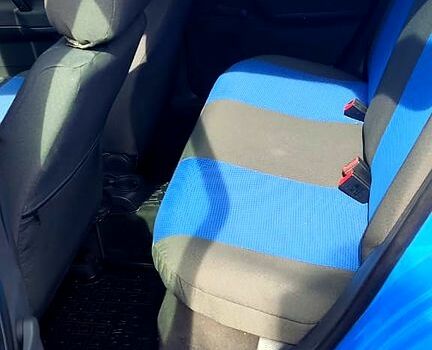 Синий Фольксваген Поло, объемом двигателя 1.2 л и пробегом 142 тыс. км за 4000 $, фото 5 на Automoto.ua