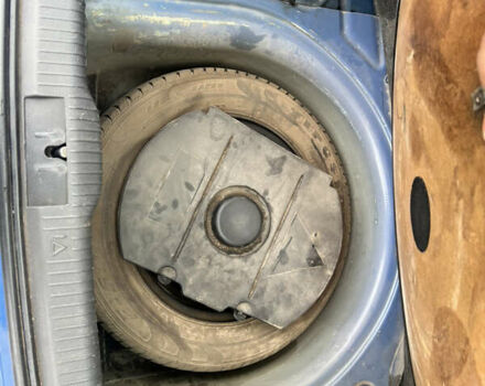 Синій Фольксваген Поло, об'ємом двигуна 1.4 л та пробігом 256 тис. км за 3299 $, фото 11 на Automoto.ua