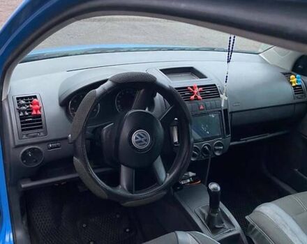 Синий Фольксваген Поло, объемом двигателя 1.2 л и пробегом 248 тыс. км за 4000 $, фото 6 на Automoto.ua