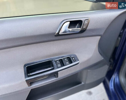 Синій Фольксваген Поло, об'ємом двигуна 1.2 л та пробігом 201 тис. км за 3999 $, фото 45 на Automoto.ua