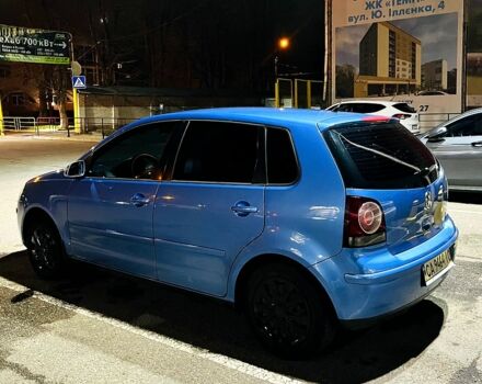 Синий Фольксваген Поло, объемом двигателя 1.4 л и пробегом 273 тыс. км за 4500 $, фото 4 на Automoto.ua