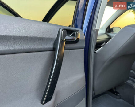 Синій Фольксваген Поло, об'ємом двигуна 1.2 л та пробігом 201 тис. км за 3999 $, фото 33 на Automoto.ua