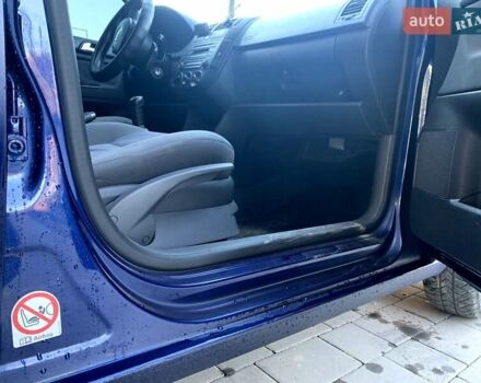 Синий Фольксваген Поло, объемом двигателя 1.39 л и пробегом 225 тыс. км за 4700 $, фото 8 на Automoto.ua