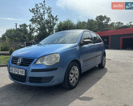 Синий Фольксваген Поло, объемом двигателя 1.39 л и пробегом 211 тыс. км за 4700 $, фото 2 на Automoto.ua