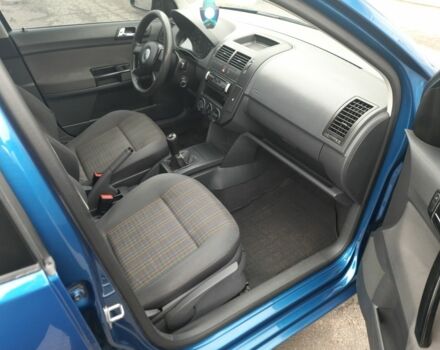 Синий Фольксваген Поло, объемом двигателя 1.4 л и пробегом 237 тыс. км за 3850 $, фото 15 на Automoto.ua