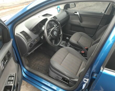 Синий Фольксваген Поло, объемом двигателя 1.4 л и пробегом 237 тыс. км за 3850 $, фото 10 на Automoto.ua