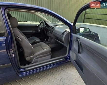 Синій Фольксваген Поло, об'ємом двигуна 1.39 л та пробігом 170 тис. км за 5699 $, фото 16 на Automoto.ua