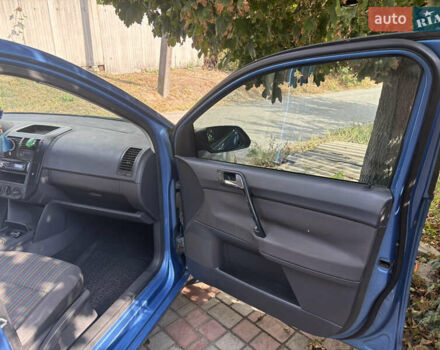 Синий Фольксваген Поло, объемом двигателя 1.39 л и пробегом 211 тыс. км за 4700 $, фото 9 на Automoto.ua