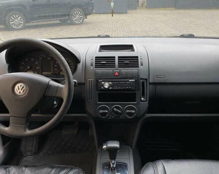 Синий Фольксваген Поло, объемом двигателя 1.39 л и пробегом 195 тыс. км за 5000 $, фото 7 на Automoto.ua