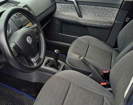 Синий Фольксваген Поло, объемом двигателя 1.2 л и пробегом 208 тыс. км за 3999 $, фото 12 на Automoto.ua