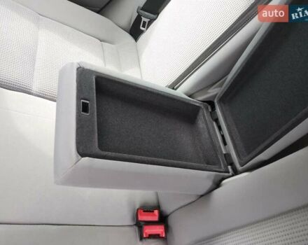 Синий Фольксваген Поло, объемом двигателя 1.6 л и пробегом 230 тыс. км за 6400 $, фото 23 на Automoto.ua