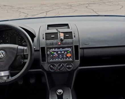 Синий Фольксваген Поло, объемом двигателя 1.2 л и пробегом 208 тыс. км за 3999 $, фото 14 на Automoto.ua