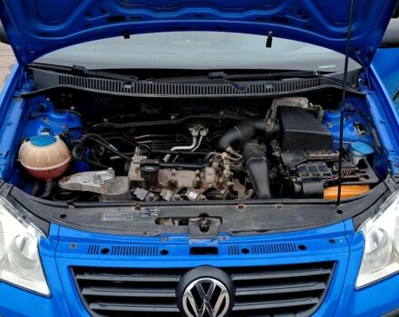 Синий Фольксваген Поло, объемом двигателя 1.2 л и пробегом 208 тыс. км за 3999 $, фото 19 на Automoto.ua