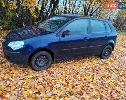 Синий Фольксваген Поло, объемом двигателя 1.4 л и пробегом 147 тыс. км за 4000 $, фото 5 на Automoto.ua