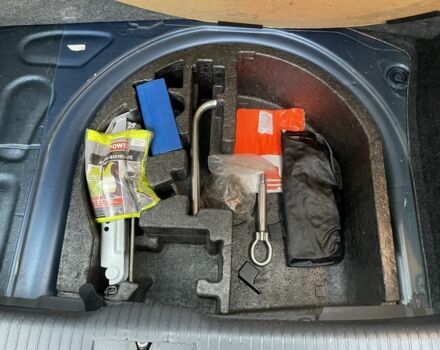 Синій Фольксваген Поло, об'ємом двигуна 0 л та пробігом 214 тис. км за 5799 $, фото 17 на Automoto.ua